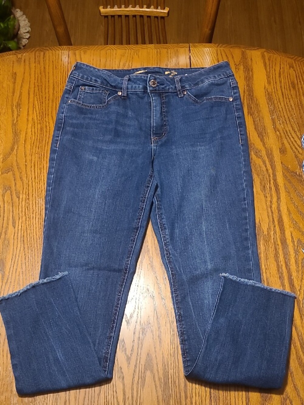 Seven7 Women’s Dark Blue Denim Jeans - Size 8 - Picture 2 of 13